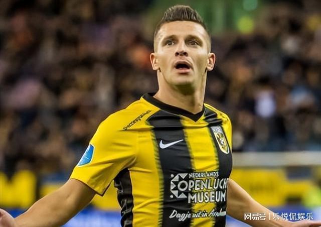 再次引发了 再次引发了